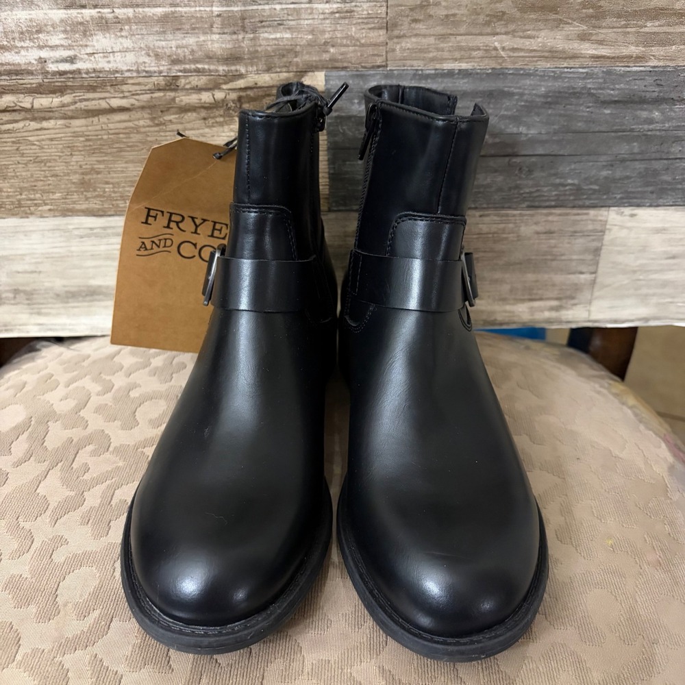 Frye and Co Cormac Black Moto Ankle Boots Buckle Strap Side Zip PLF24-44400 6.5M